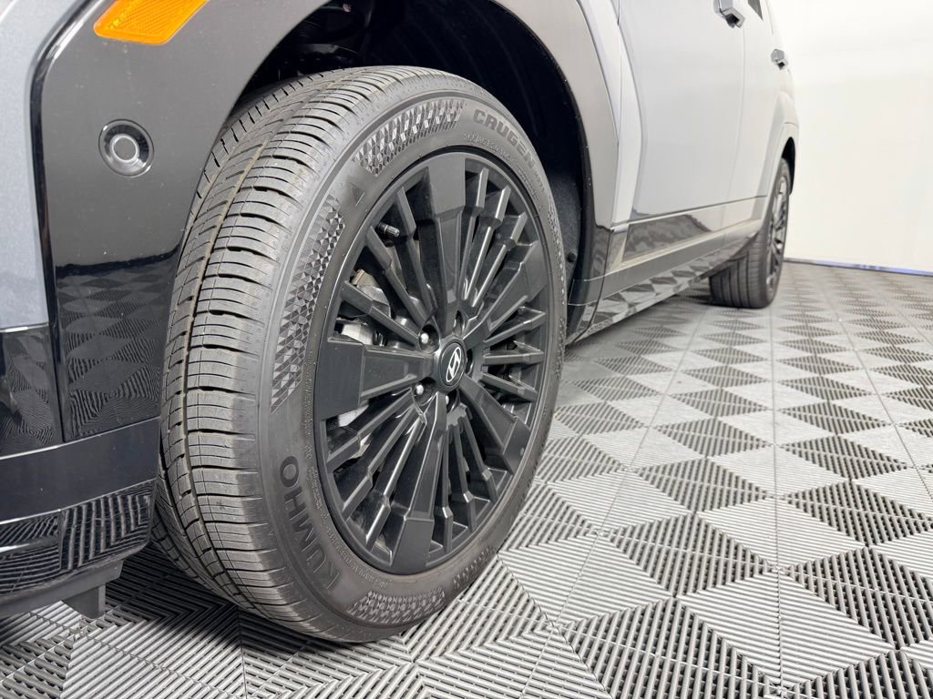 Used 2025 Hyundai Santa Fe Calligraphy AWD/4WD image 12