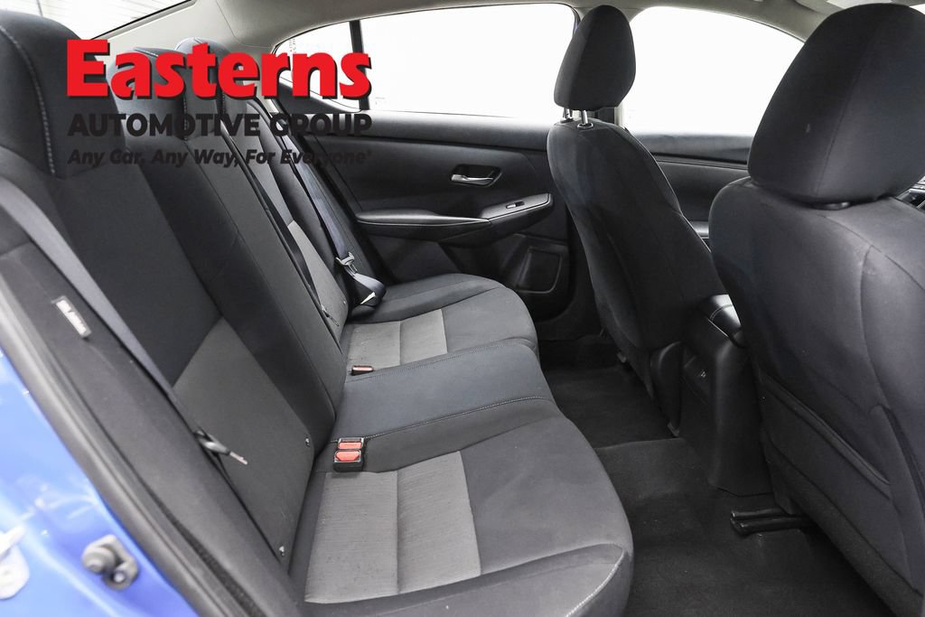Used 2023 Nissan Sentra SV FWD image 23