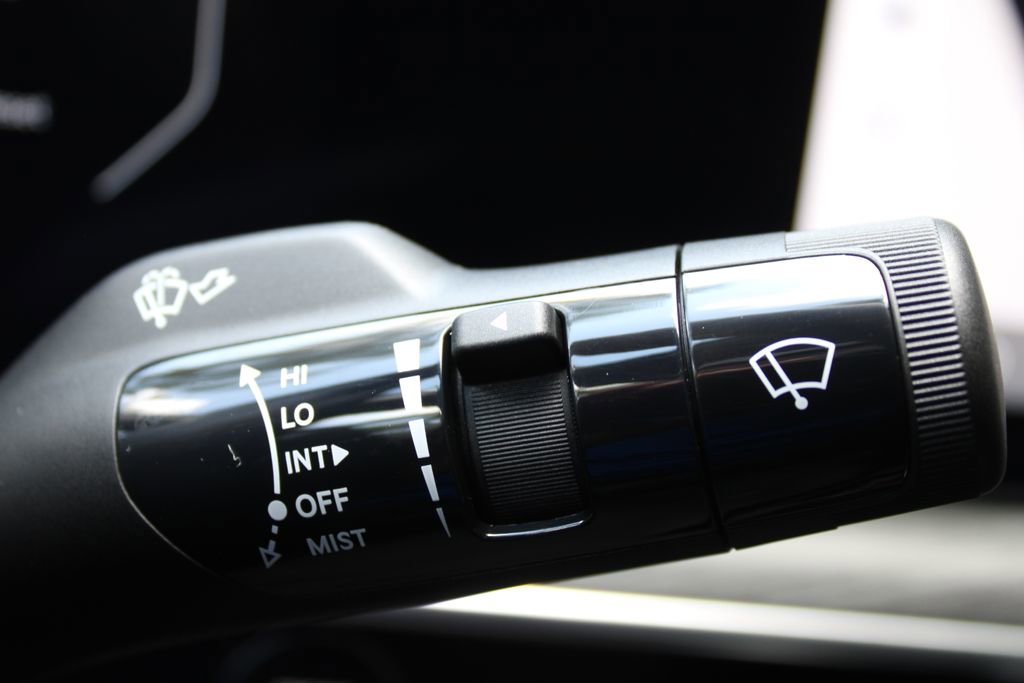 New 2026 Kia K5 EX image 32