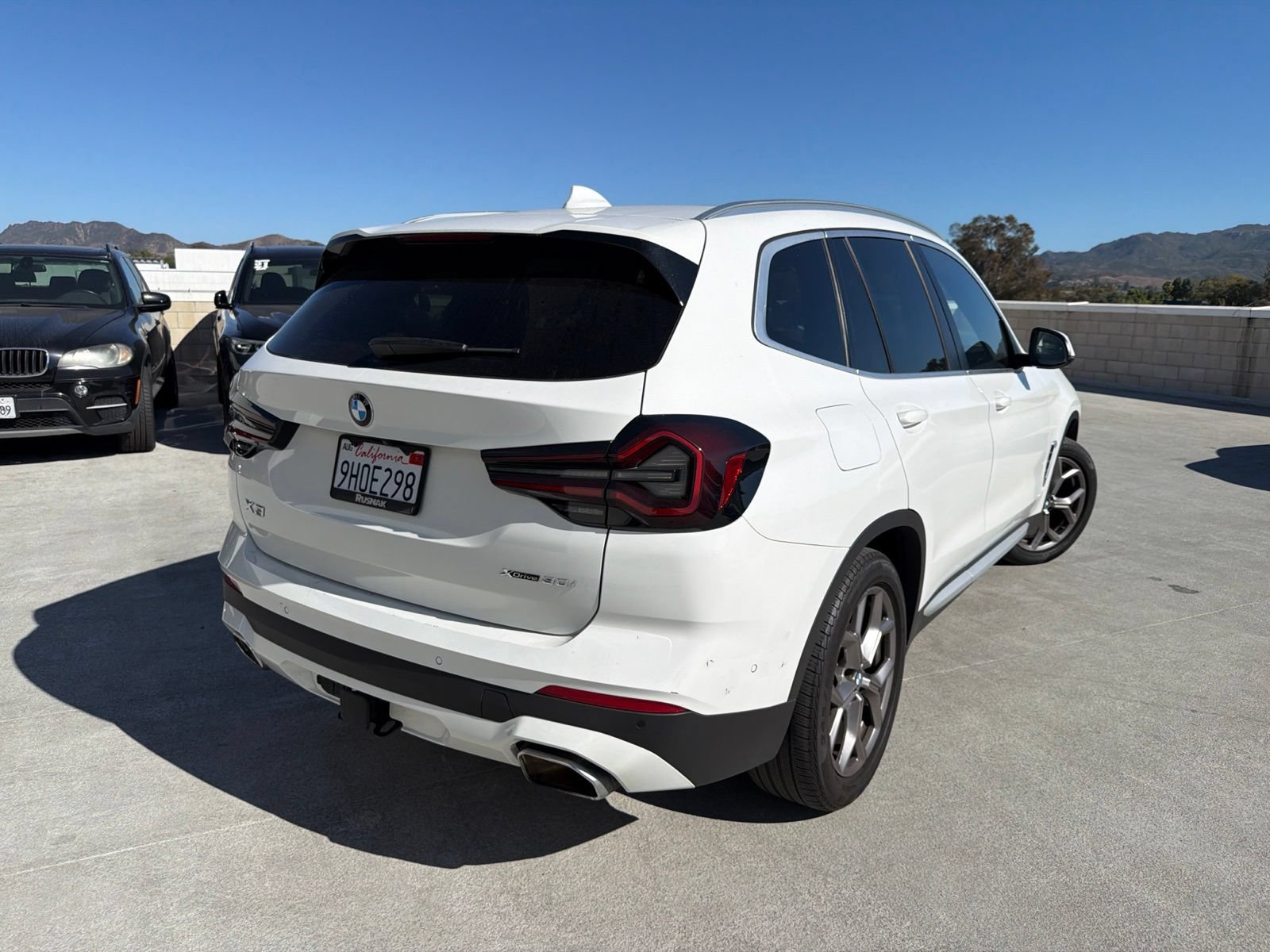 Used 2023 BMW X3 xDrive30i w/ Premium Package w/ZPA AWD/4WD image 4