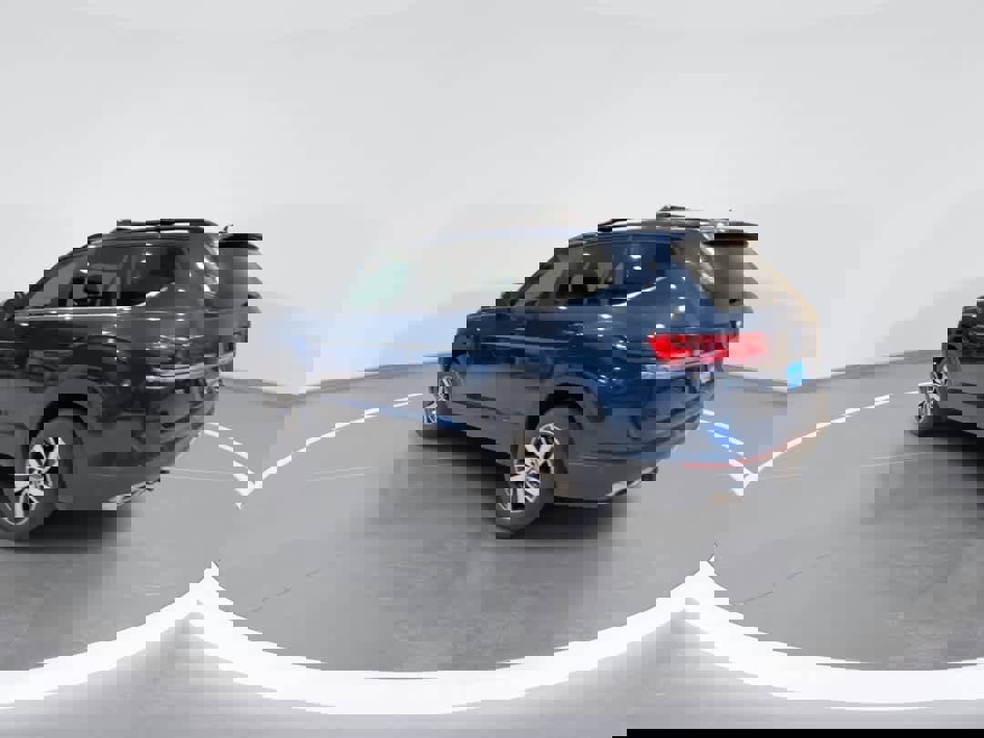 Used 2021 Volkswagen Atlas SE image 6