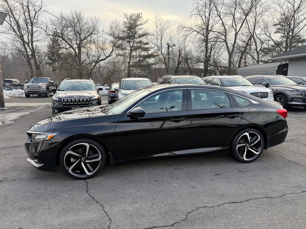 Used 2022 Honda Accord Sport image 4