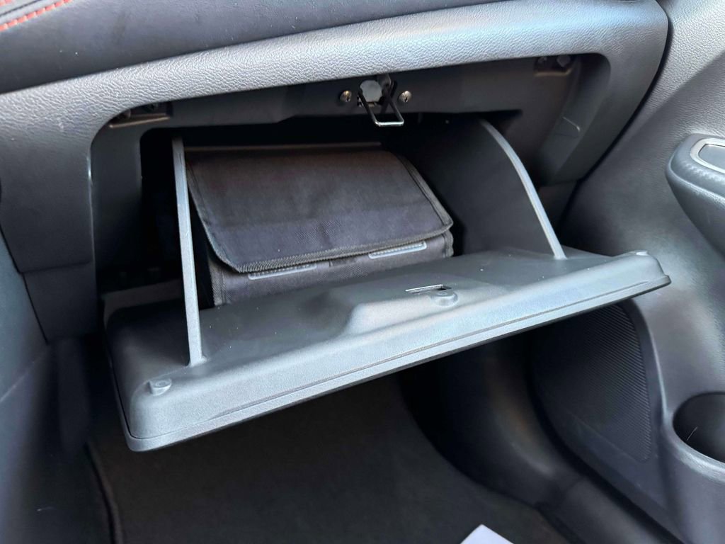 Certified 2025 Nissan Versa SR w/ Trunk Package FWD image 31