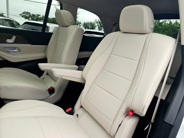 New 2026 Mercedes-Benz GLS 450 4MATIC image 22