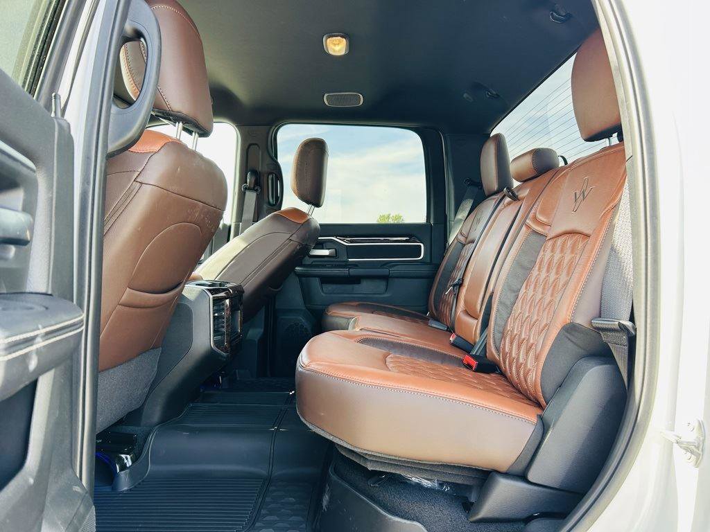 New 2025 RAM 3500 Big Horn image 26