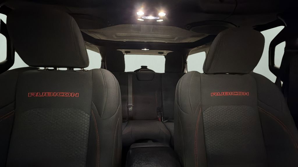 Used 2021 Jeep Wrangler Unlimited Rubicon AWD/4WD image 25