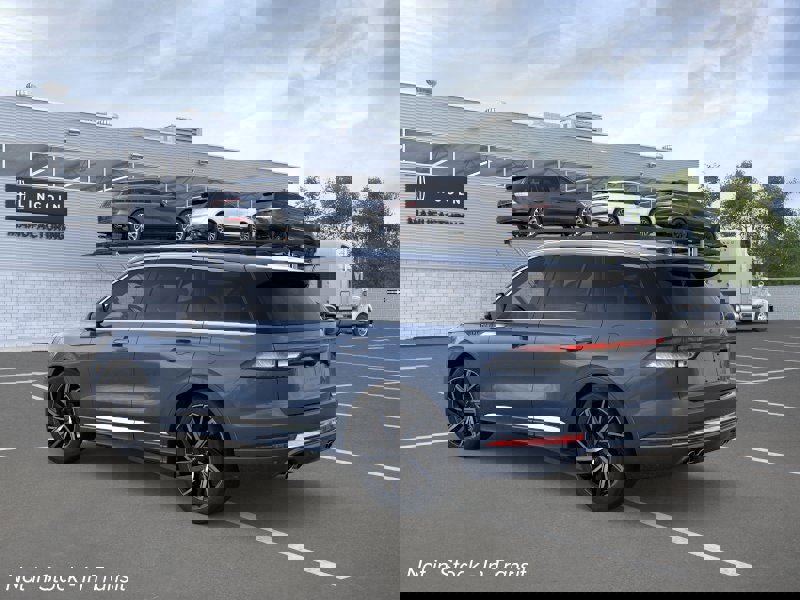 New 2026 Lincoln Aviator Black Label image 4