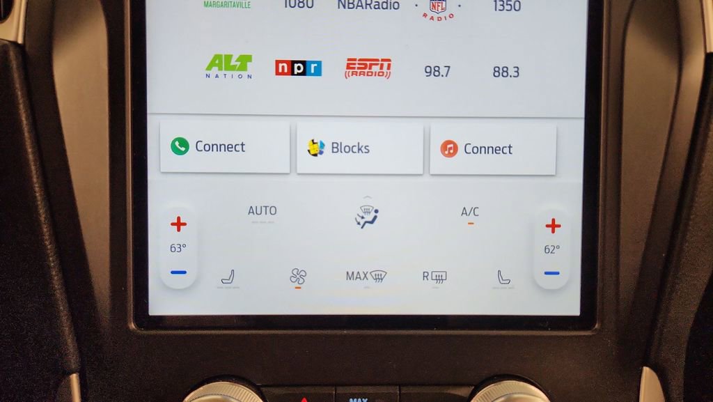 Certified 2022 Ford Edge SEL AWD/4WD image 14