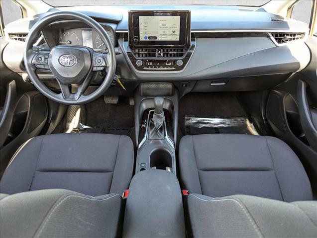 Used 2025 Toyota Corolla LE image 17