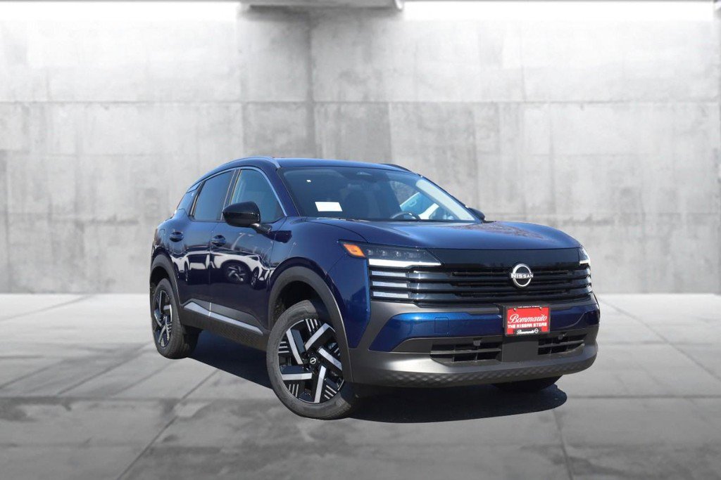New 2026 Nissan Kicks SV image 2