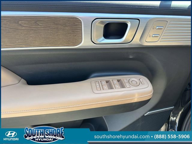 Used 2024 Hyundai Santa Fe Limited image 15