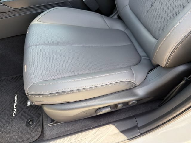 New 2026 Subaru Outback Limited AWD/4WD image 21