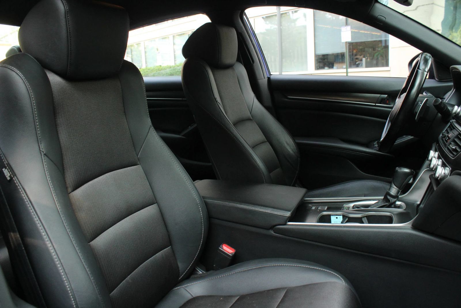 Used 2020 Honda Accord Sport image 26