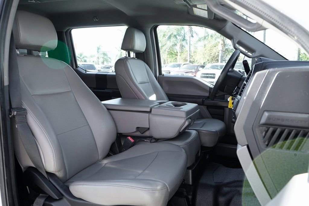 Used 2020 Ford F550 2WD Crew Cab Super Duty image 37