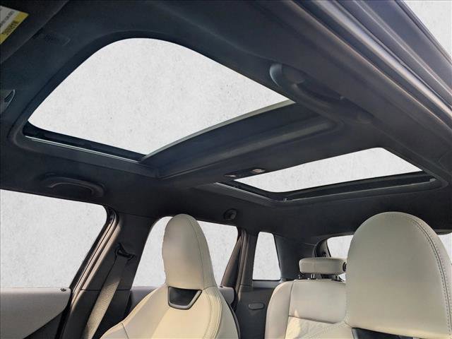 New 2026 MINI Cooper 4-Door Hardtop image 17