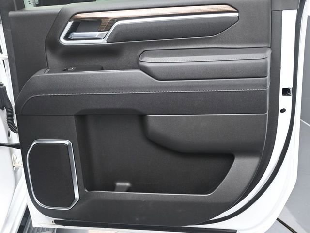 Used 2025 Chevrolet Silverado 2500 LT w/ Convenience Package image 29