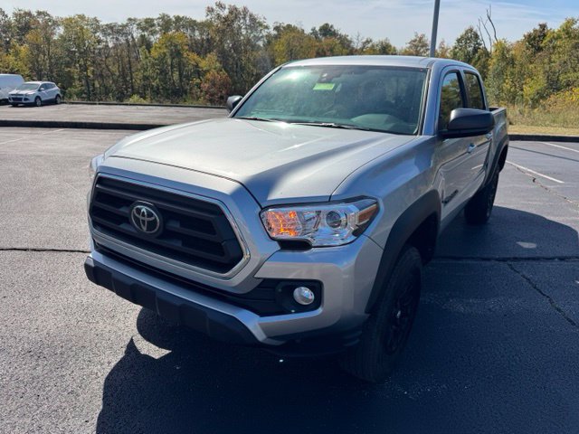Certified 2023 Toyota Tacoma SR5 w/ SX Package AWD/4WD image 7