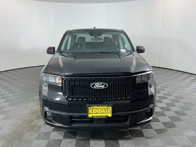 Used 2025 Ford Maverick Lobo image 2