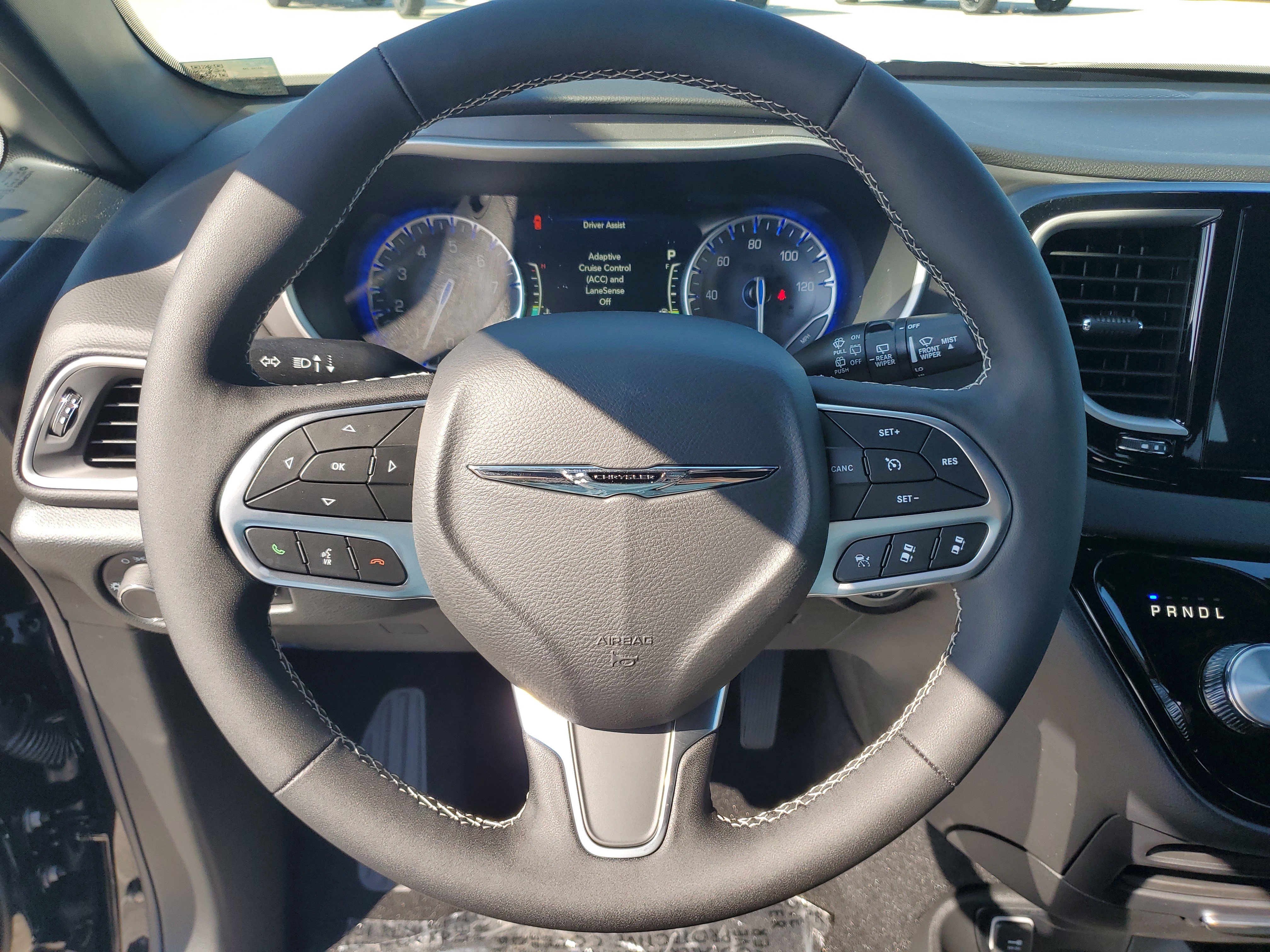 New 2026 Chrysler Voyager LX image 18