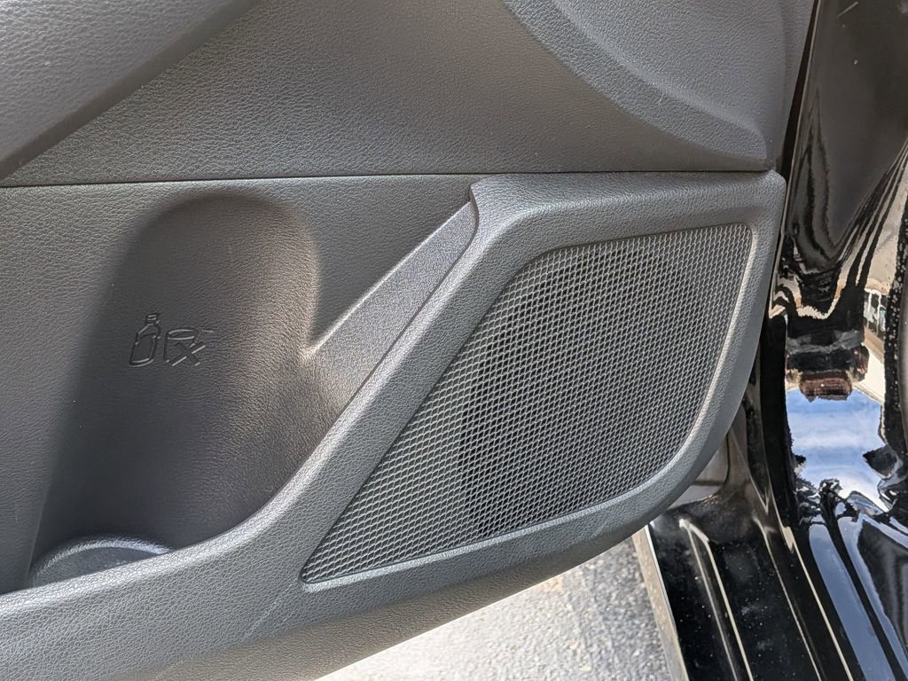 Used 2025 Nissan Altima 2.5 SV image 15