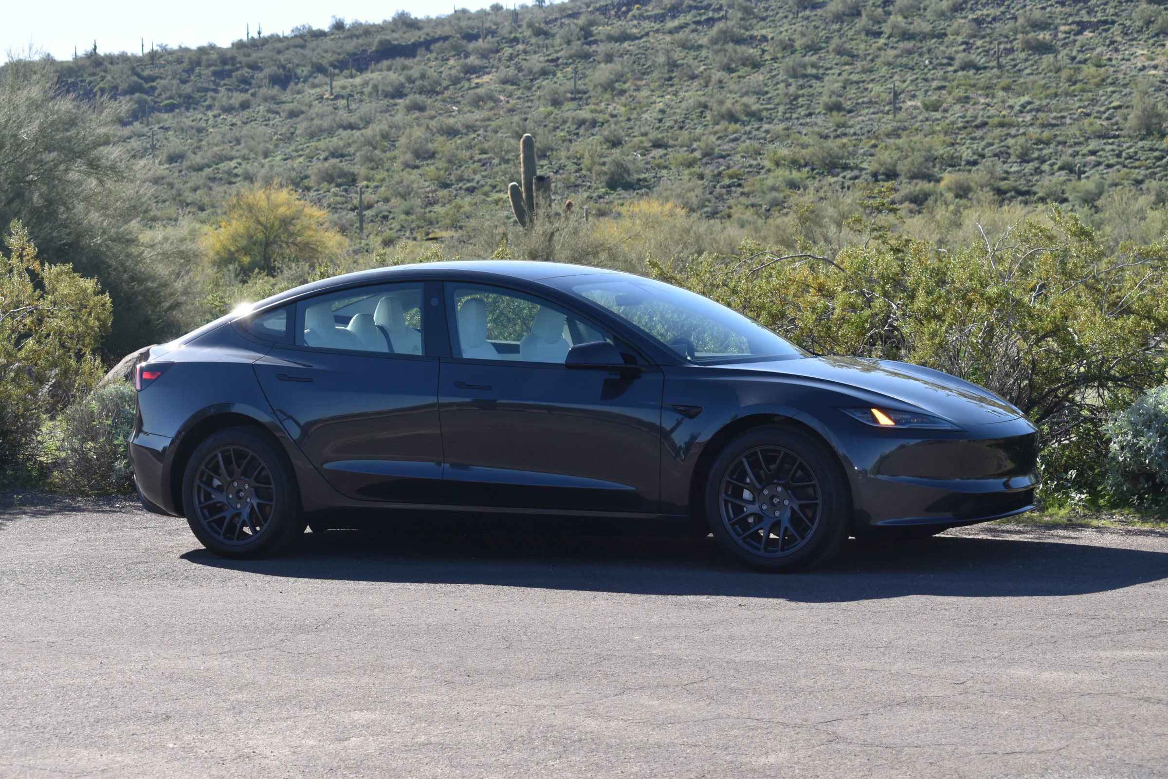 Used 2025 Tesla Model 3 Long Range image 3