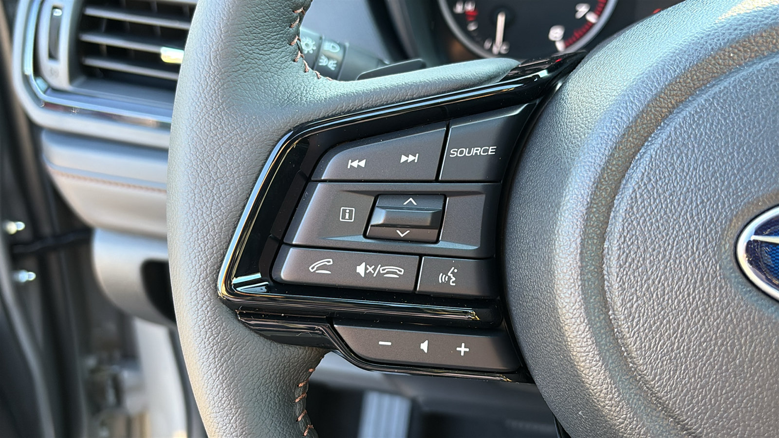 New 2026 Subaru Forester Touring AWD/4WD image 13