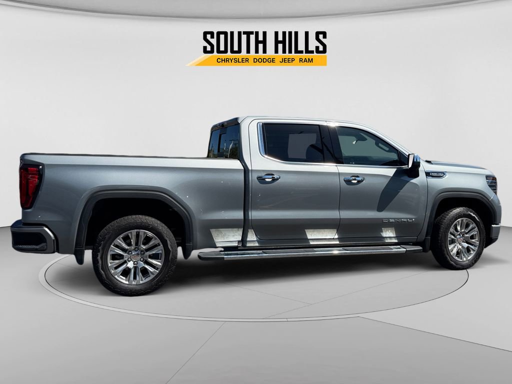 Used 2024 GMC Sierra 1500 Denali w/ Technology Package AWD/4WD image 6