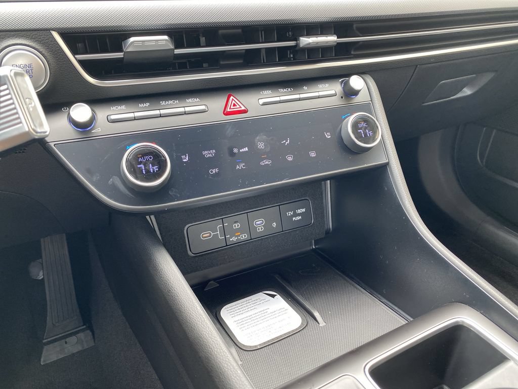 New 2026 Hyundai Sonata SEL FWD image 25