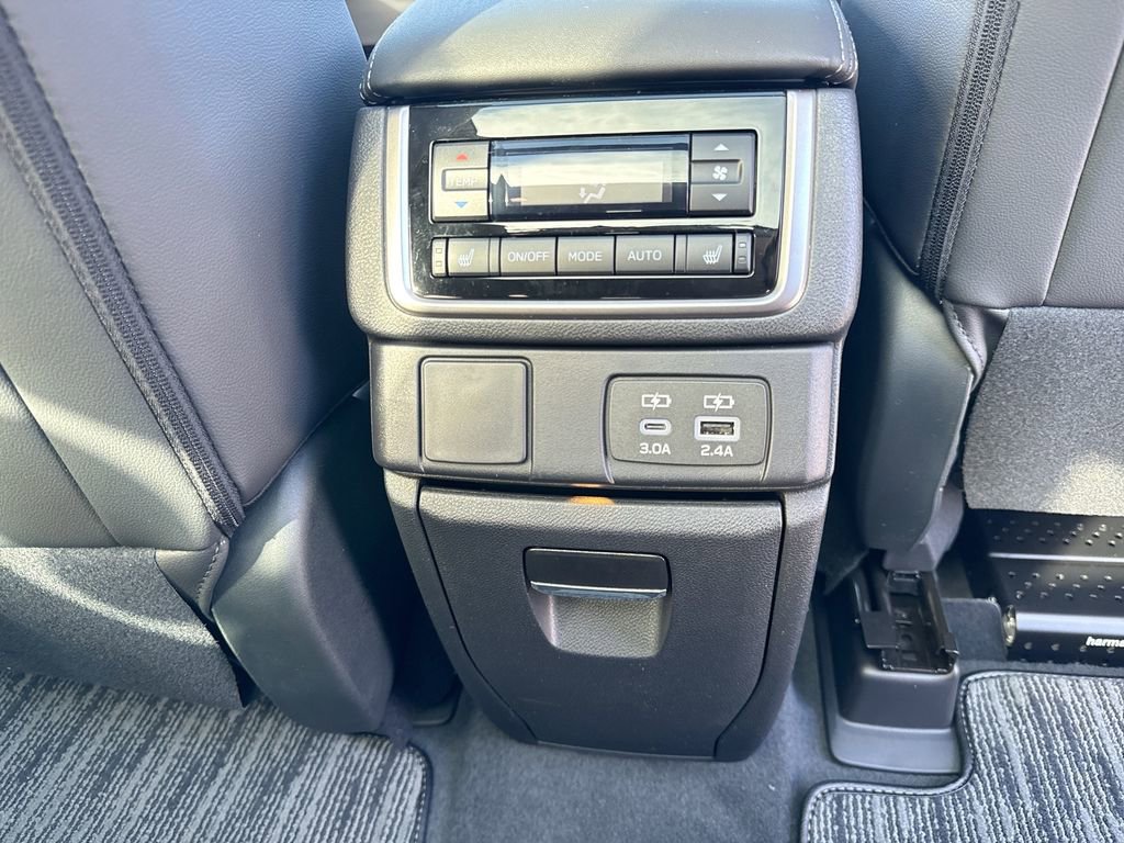 New 2026 Subaru Ascent Limited image 36