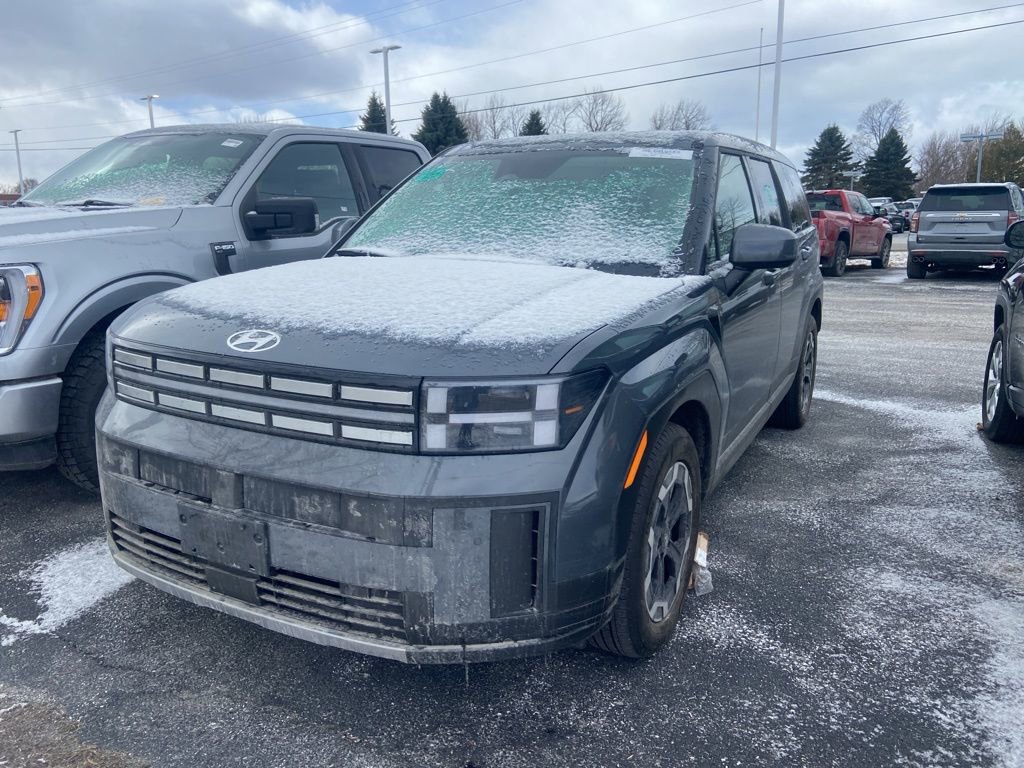Used 2024 Hyundai Santa Fe SE image 3