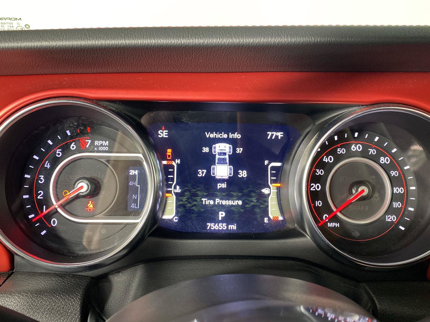 Used 2022 Jeep Gladiator Rubicon AWD/4WD image 15