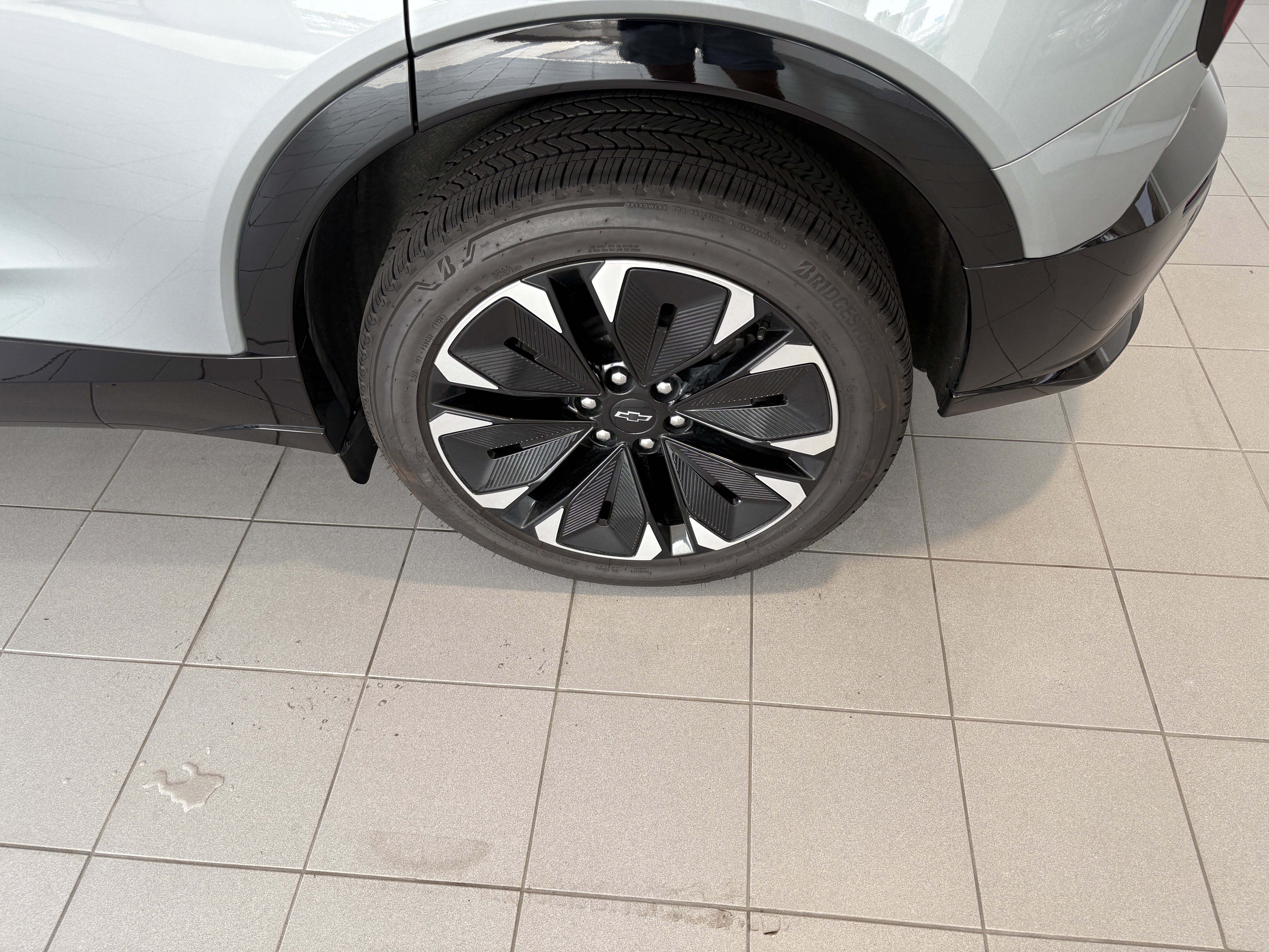 Used 2025 Chevrolet Blazer EV RS image 6