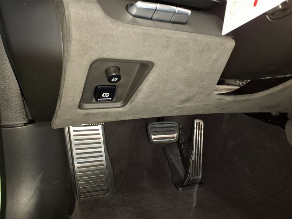 New 2026 Chevrolet Corvette Z06 w/ Z07 Performance Package image 10