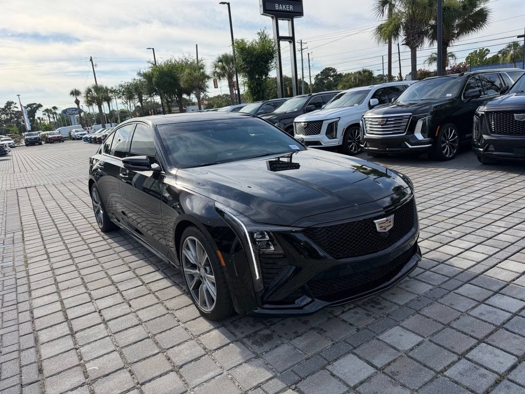 Used 2026 Cadillac CT5 V RWD image 6