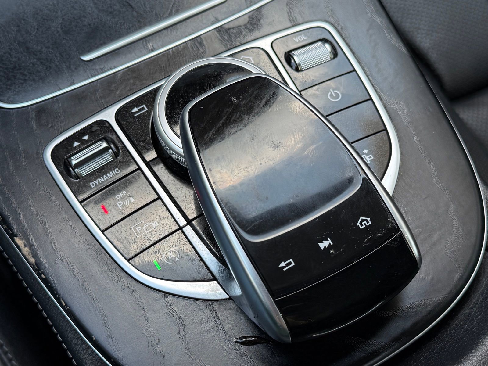 Used 2018 Mercedes-Benz E 400 4MATIC Coupe image 33