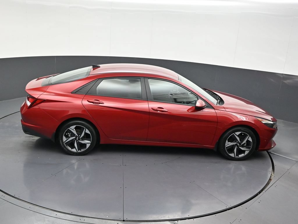 Used 2023 Hyundai Elantra SEL w/ Convenience Package FWD image 23