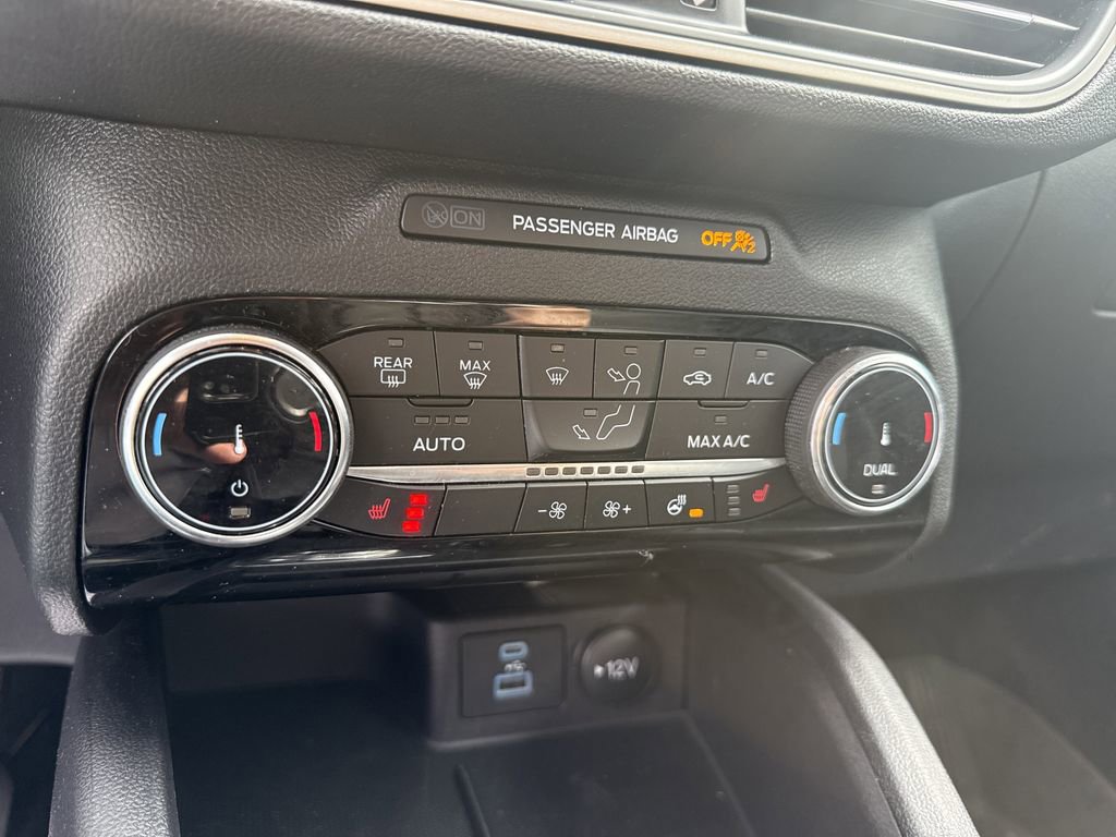 Used 2022 Ford Escape SEL AWD/4WD image 18
