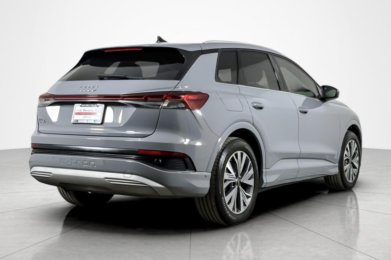 Certified 2023 Audi Q4 e-tron Premium Plus w/ Premium Plus RWD image 5
