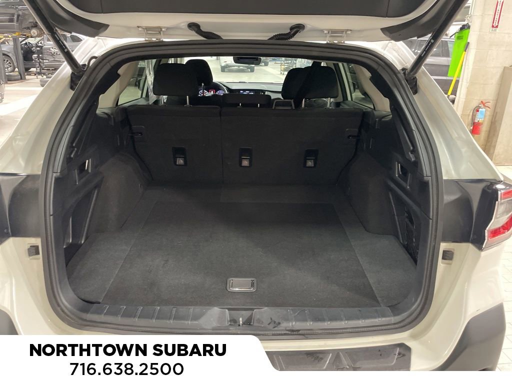 Used 2022 Subaru Outback Premium image 14