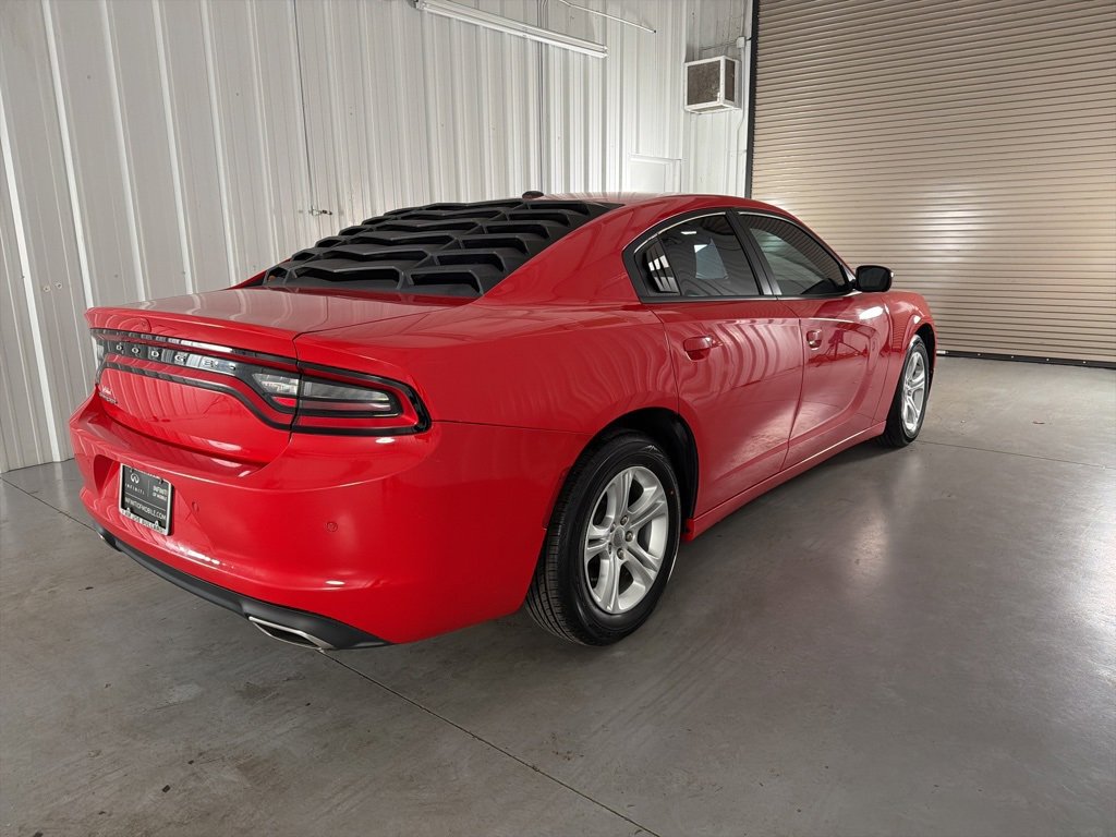 Used 2019 Dodge Charger SXT image 7