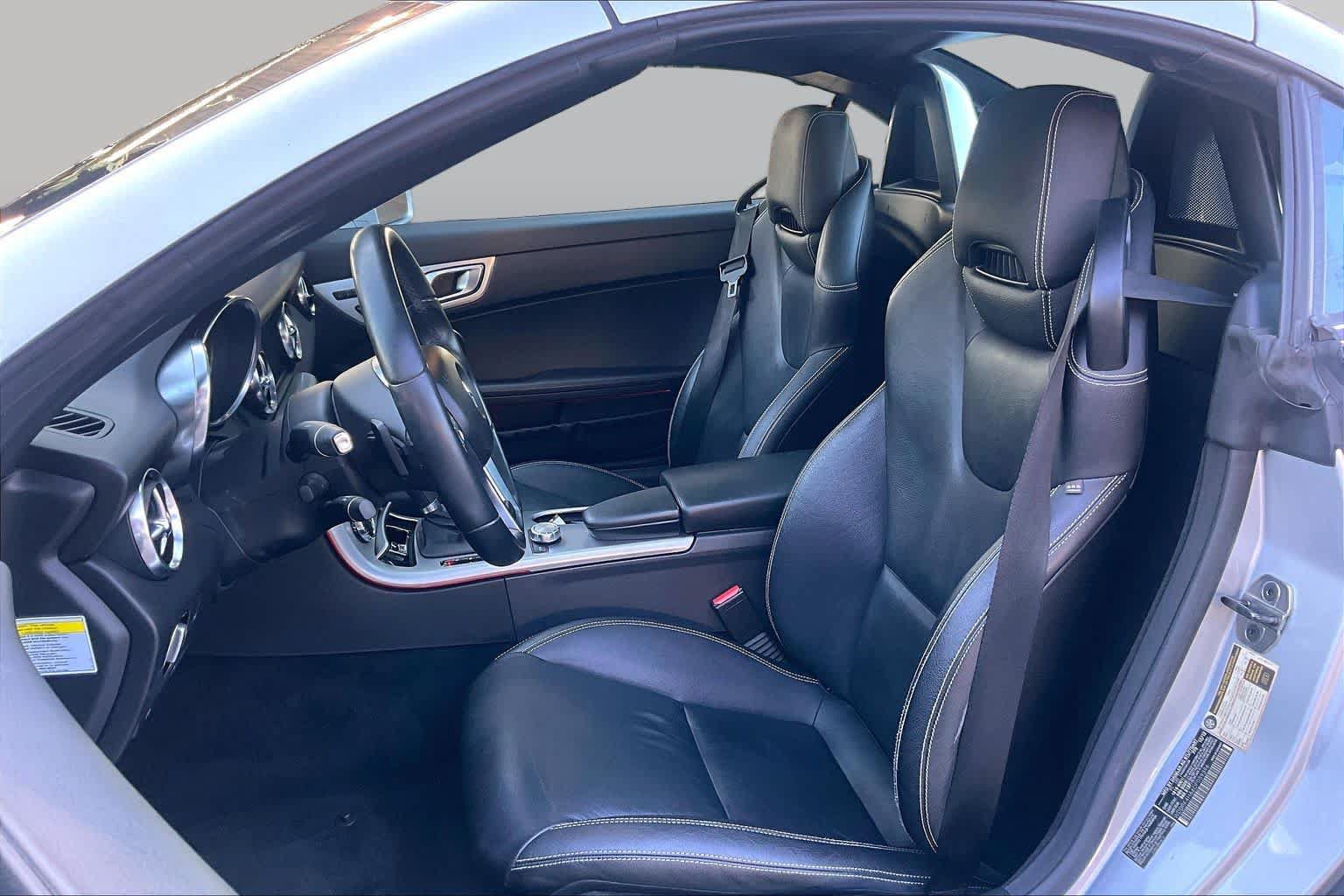 Used 2013 Mercedes-Benz SLK 250 image 8