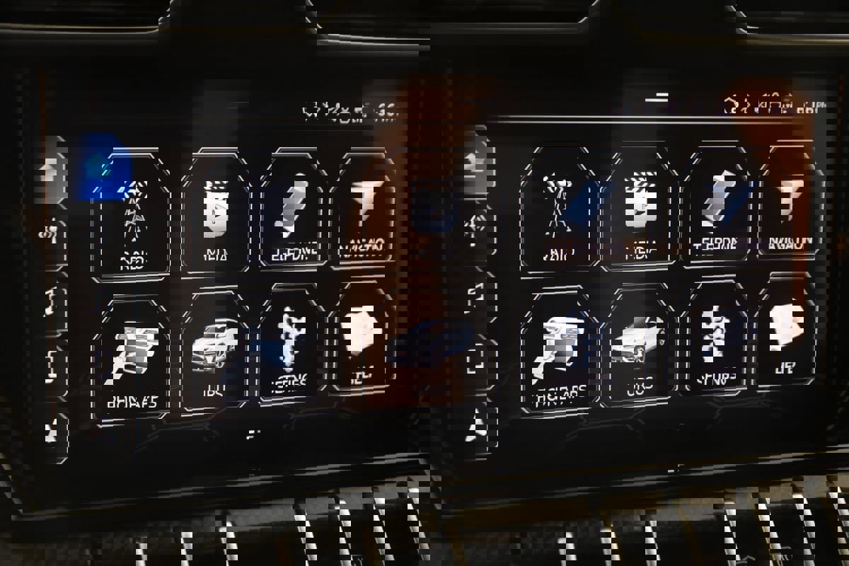 Used 2021 Lamborghini Urus image 52