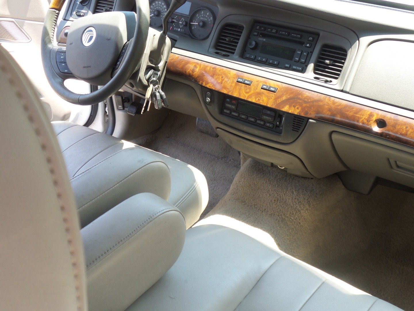 Used 2006 Mercury Grand Marquis LS RWD image 31