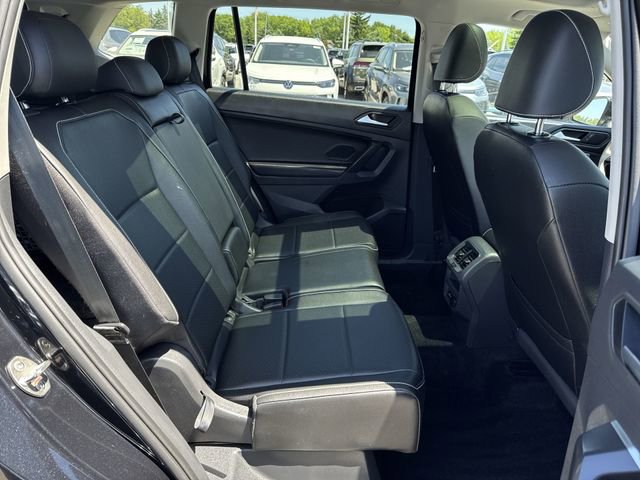 Used 2021 Volkswagen Tiguan SE AWD/4WD image 27
