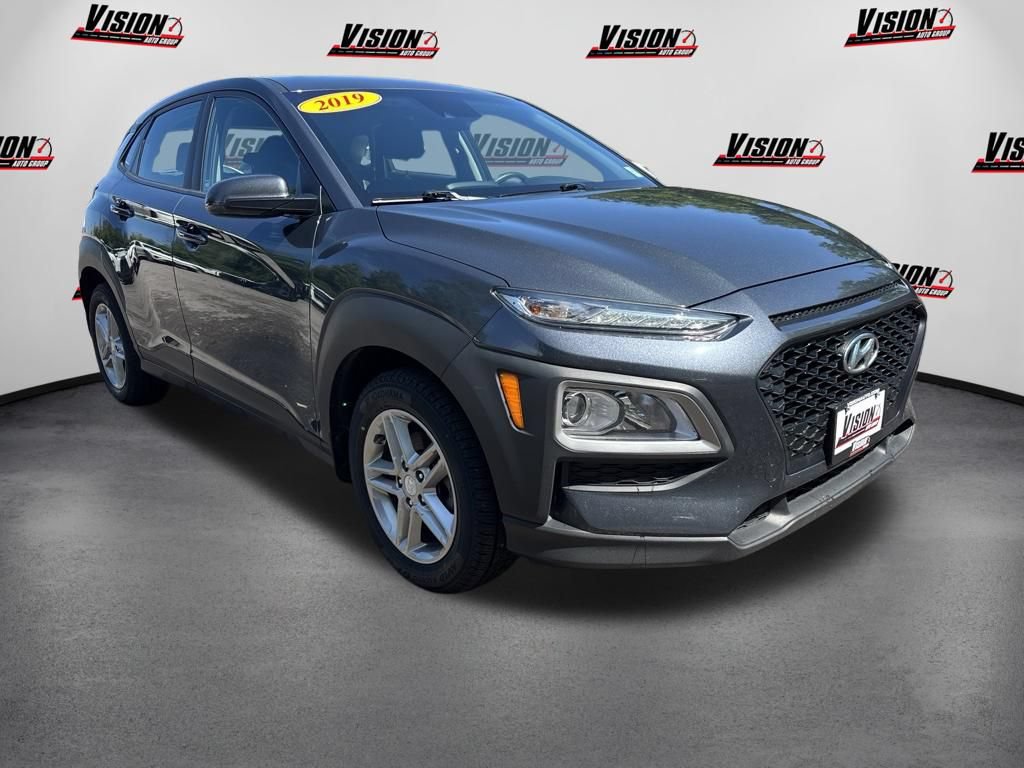 Used 2019 Hyundai Kona SE FWD image 3