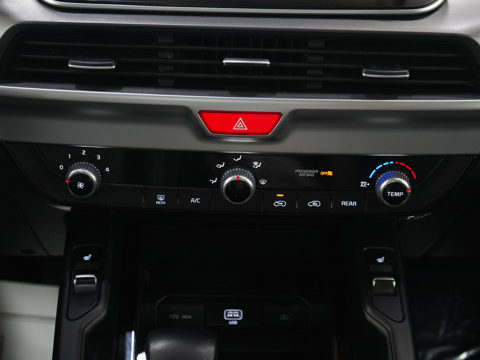 Used 2020 Kia Telluride S image 18