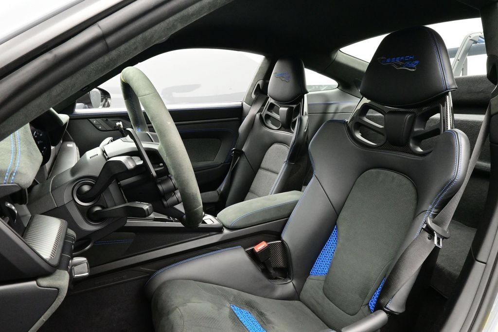 Certified 2025 Porsche 911 GT3 RS RWD image 5