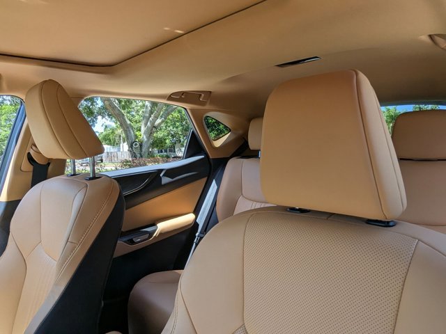 Used 2025 Lexus NX 250 FWD w/ Towing Package (2000 Lbs) image 19