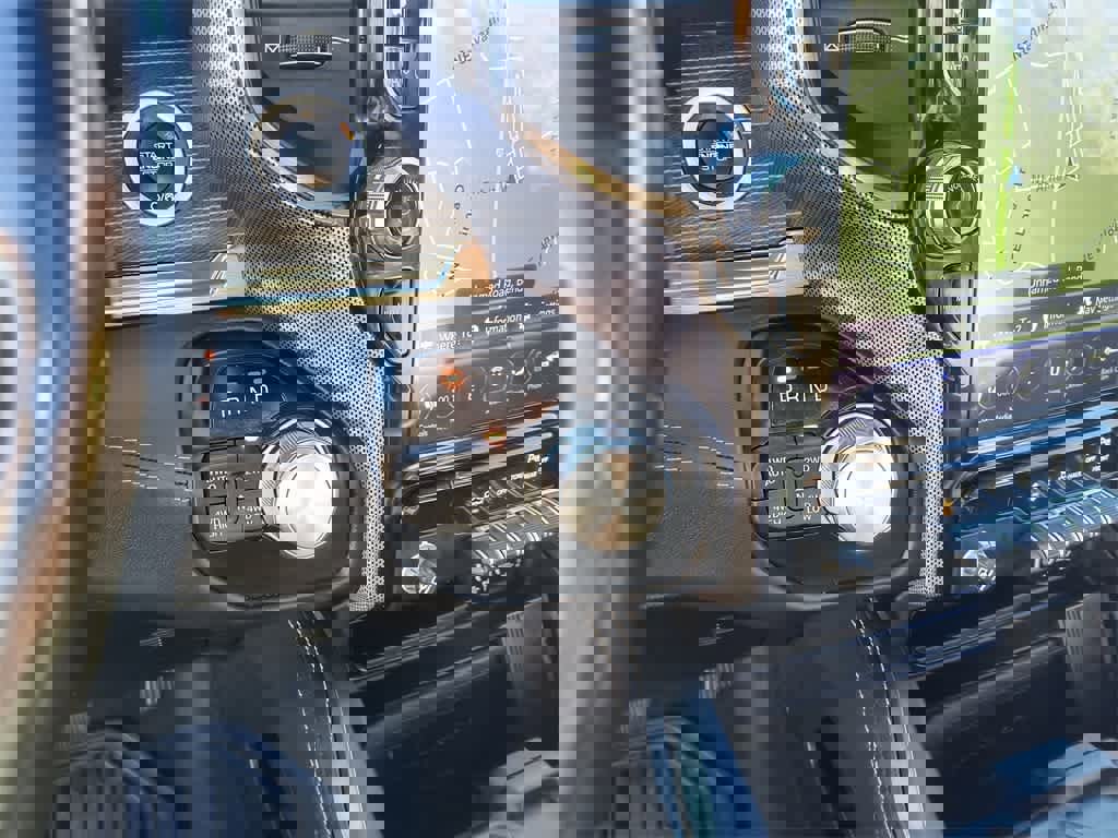 Used 2020 RAM 1500 Limited image 20