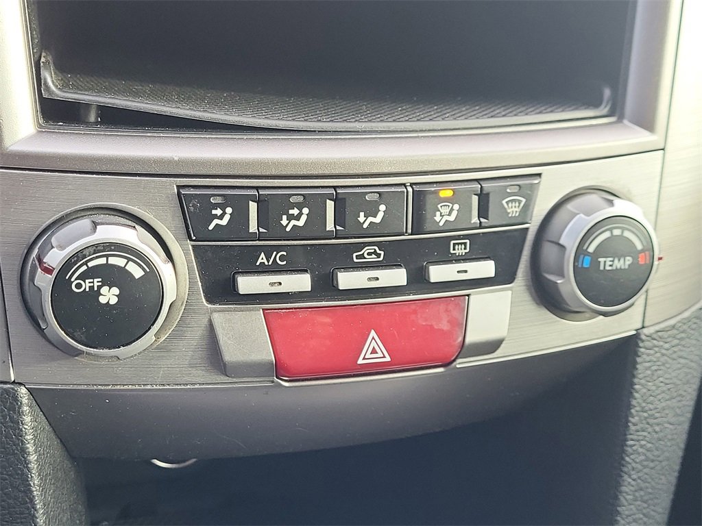 Used 2011 Subaru Outback 2.5i image 28